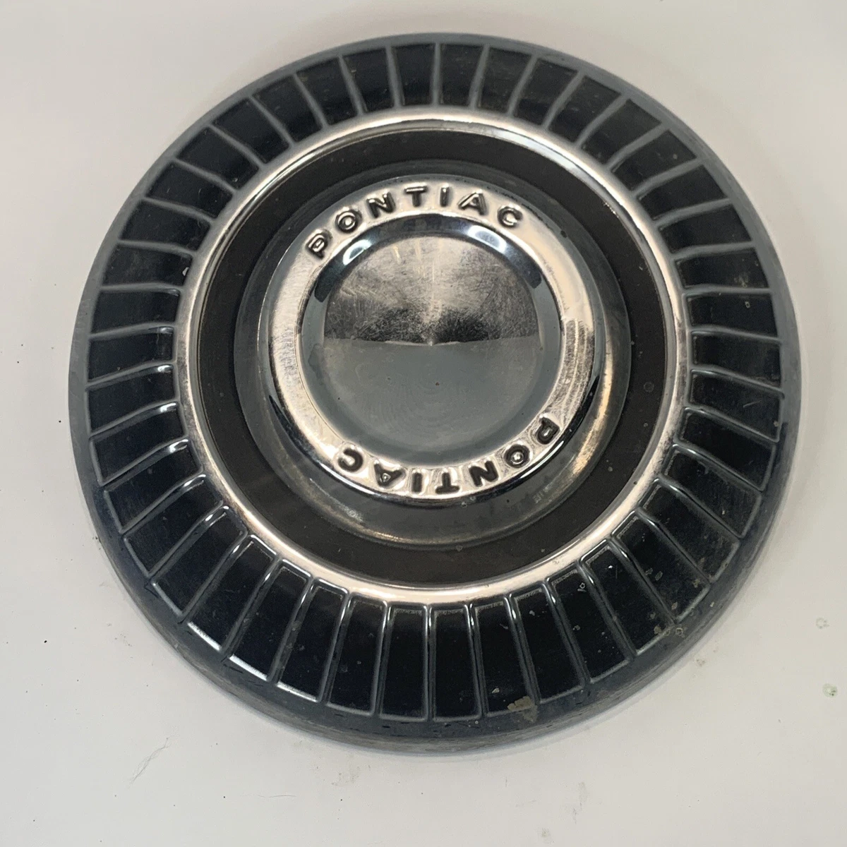 64 71 Pontiac GTO Lemans Firebird Dog Dish Hub Cap Original GM Very Nice