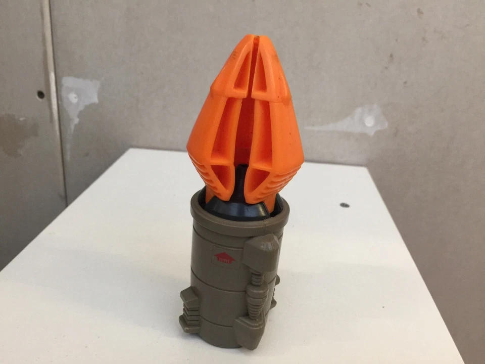 Transformers G1 Parts 1985 OMEGA SUPREME rocket arm Japan - Image 2 of 3