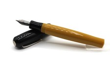 PENNA STILO FOUNTAIN PEN DELTA 366 DOUE' YELLOW NUOVA MAI INCHIOSTRATA SENZA BOX