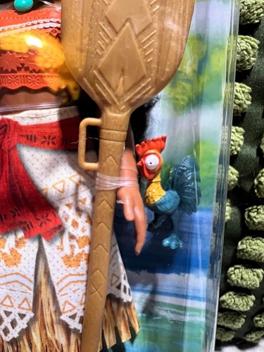 Disney Princess Ocean Stories Moana And Hei Hei With Accessories Doll - HLW34 - Picture 3 of 4