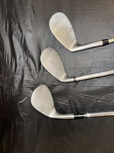 Wilson Wedge Set (3) • RH • 50,56/10,59/05 • Good Grips • Good Condition ⛳️⛳️⛳️ - Picture 10 of 10