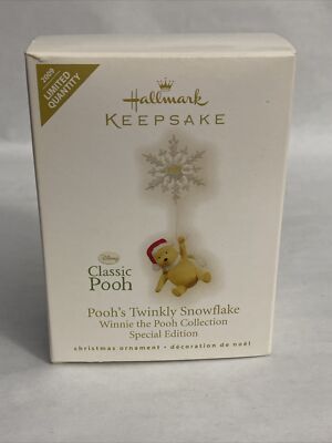 Disney Hallmark Christmas Ornament Winnie Pooh's Twinkly Snowflake NEW 2009 LE