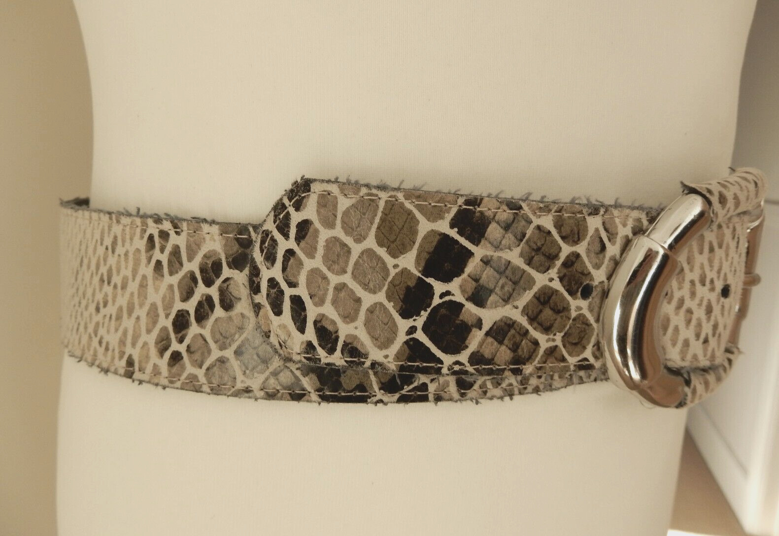 Basler Wide Belt Leather Tooled Python Waist 34"-… - image 7