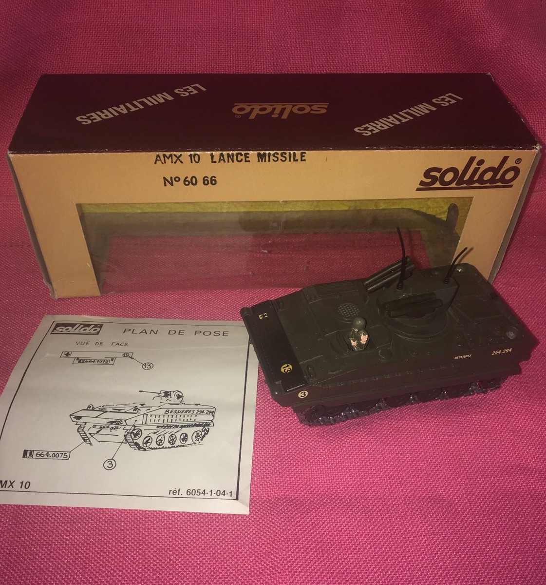 LF036 SOLIDO 6221 militaire 1/50 Char Tank AMX 10 français lance