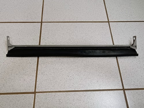 Türdichtung BOSCH 00704396 Schürzendichtung unten für Geschirrspüler