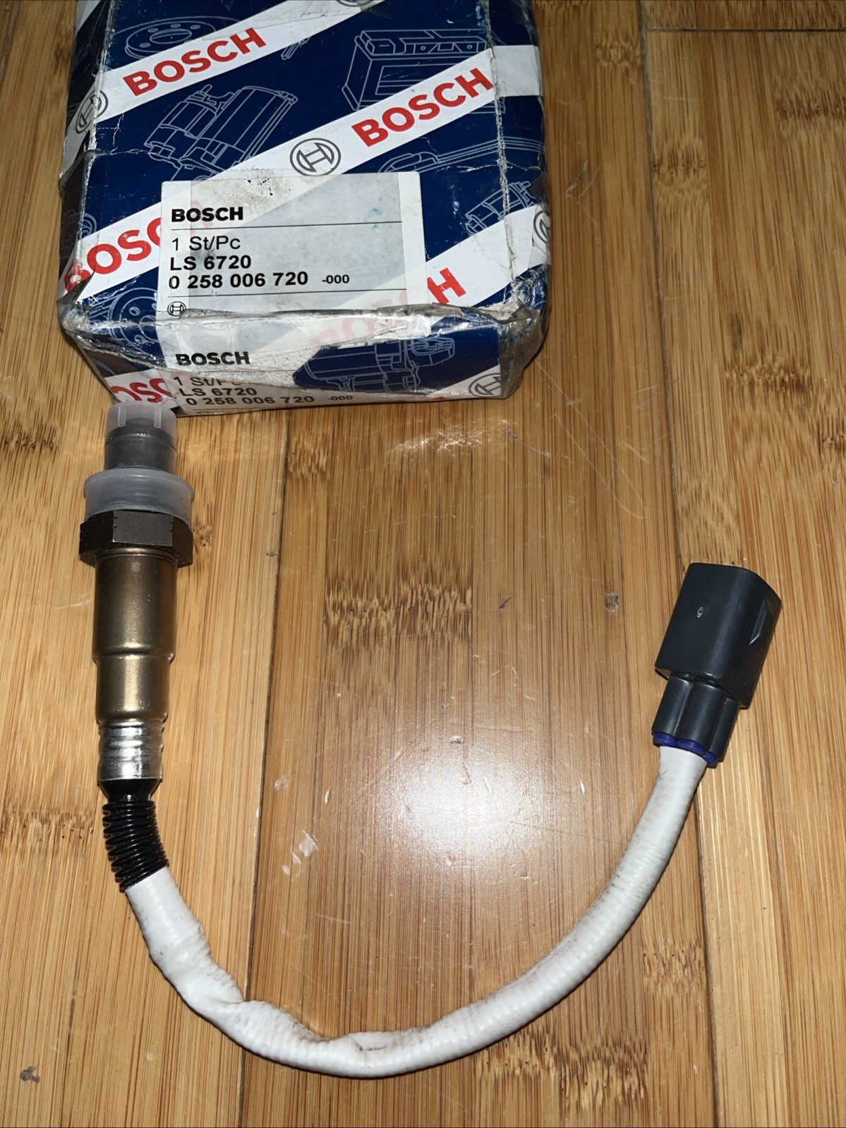 Lambda Sensor Pre Cat 0258006720 Bosch Oxygen 1618Q5 894650H010 894650H01000 New