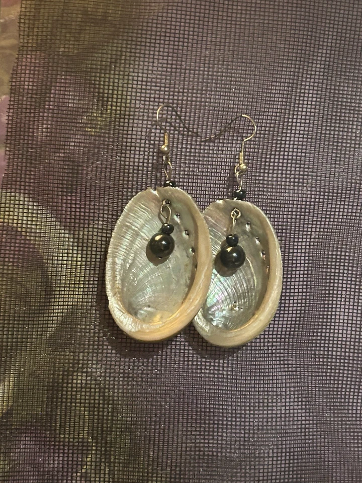 Indigenous Style Earrings Handmade With Baby Abalone And Hematite. - Image 3 of 4