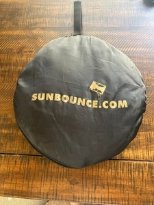 CALIFORNIA SUNBOUNCE DRESS TUBE BLACK - PORTABLE DRESSING ROOM