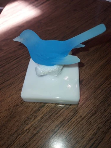 Vintage Westmoreland Glass Wren Bird Blue Mist on a Milk Glass Branch Base