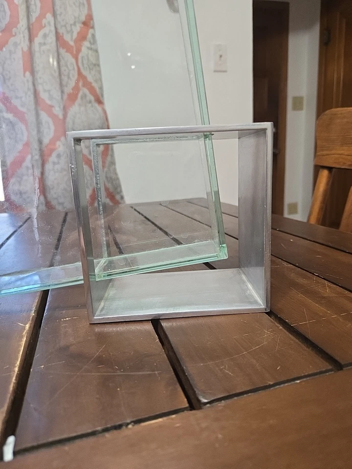 Jarrón de vidrio moderno único estilo acuario decoración del hogar Foto 3 de 4