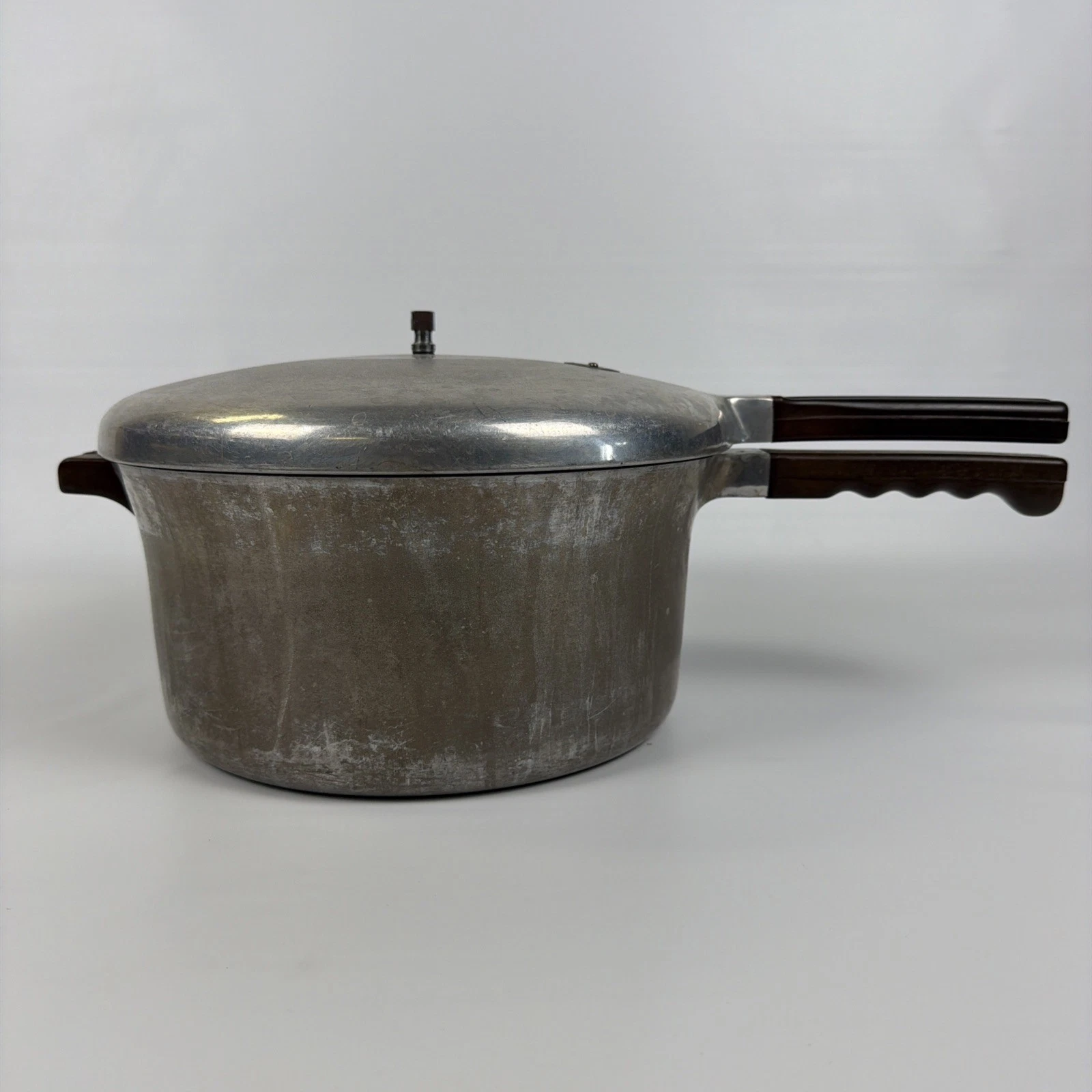 Vintage Presto Pressure Cooker Meat-Master Model 406 6 QT Pot No Gasket/basket