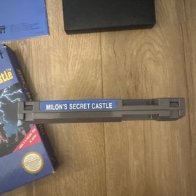 Milon's Secret Castle Nintendo NES w/ Box , Manual & Cart CIB Complete Authentic