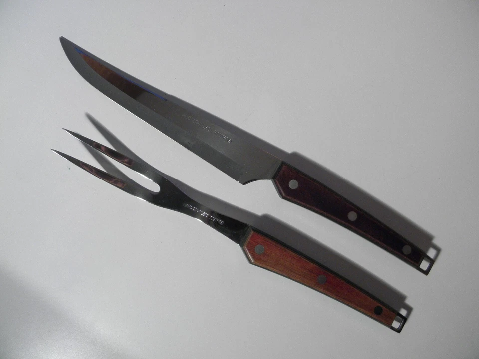 Schönes AMC Present * Bratenbesteck * Tranchier-Besteck * wohl unbenutzt * - Bild 4 von 4