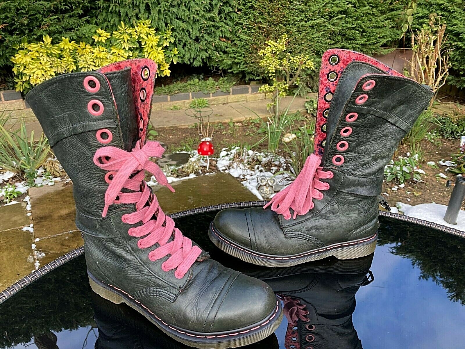 DR Martens 1914 TRIUMPH DARK Mirage nappa floreale risvolto Boot UK 9 EU 43 US 11