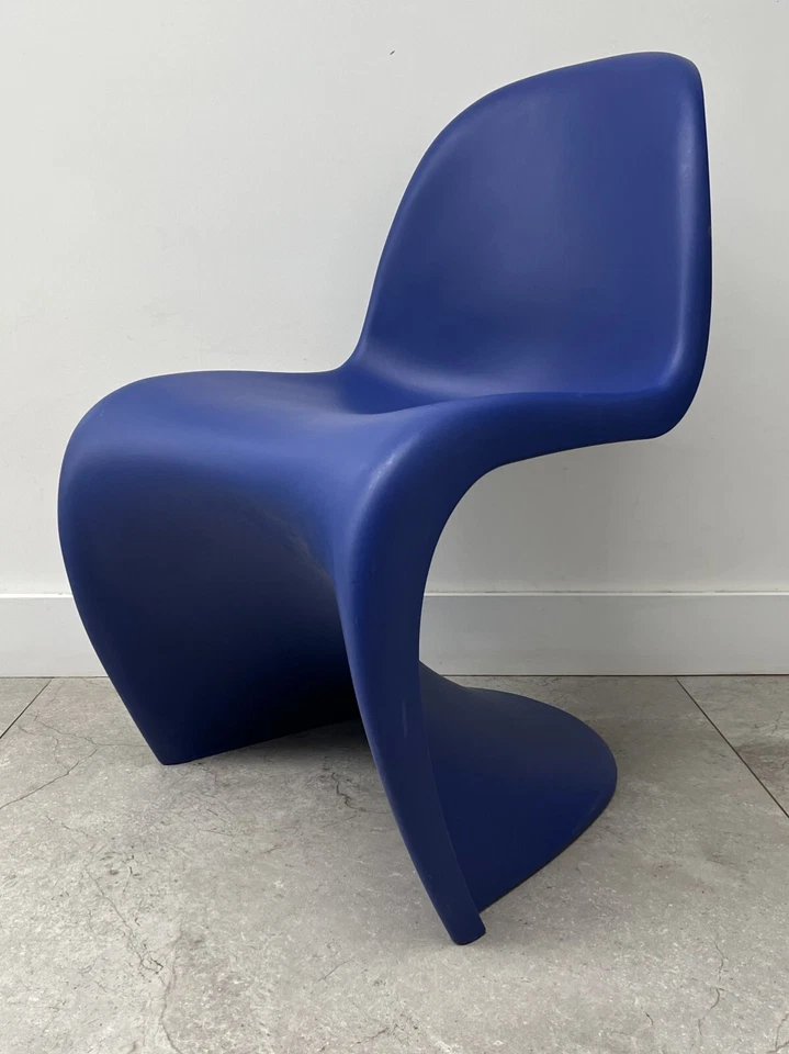 Vitra Panton, photo 1 of 5