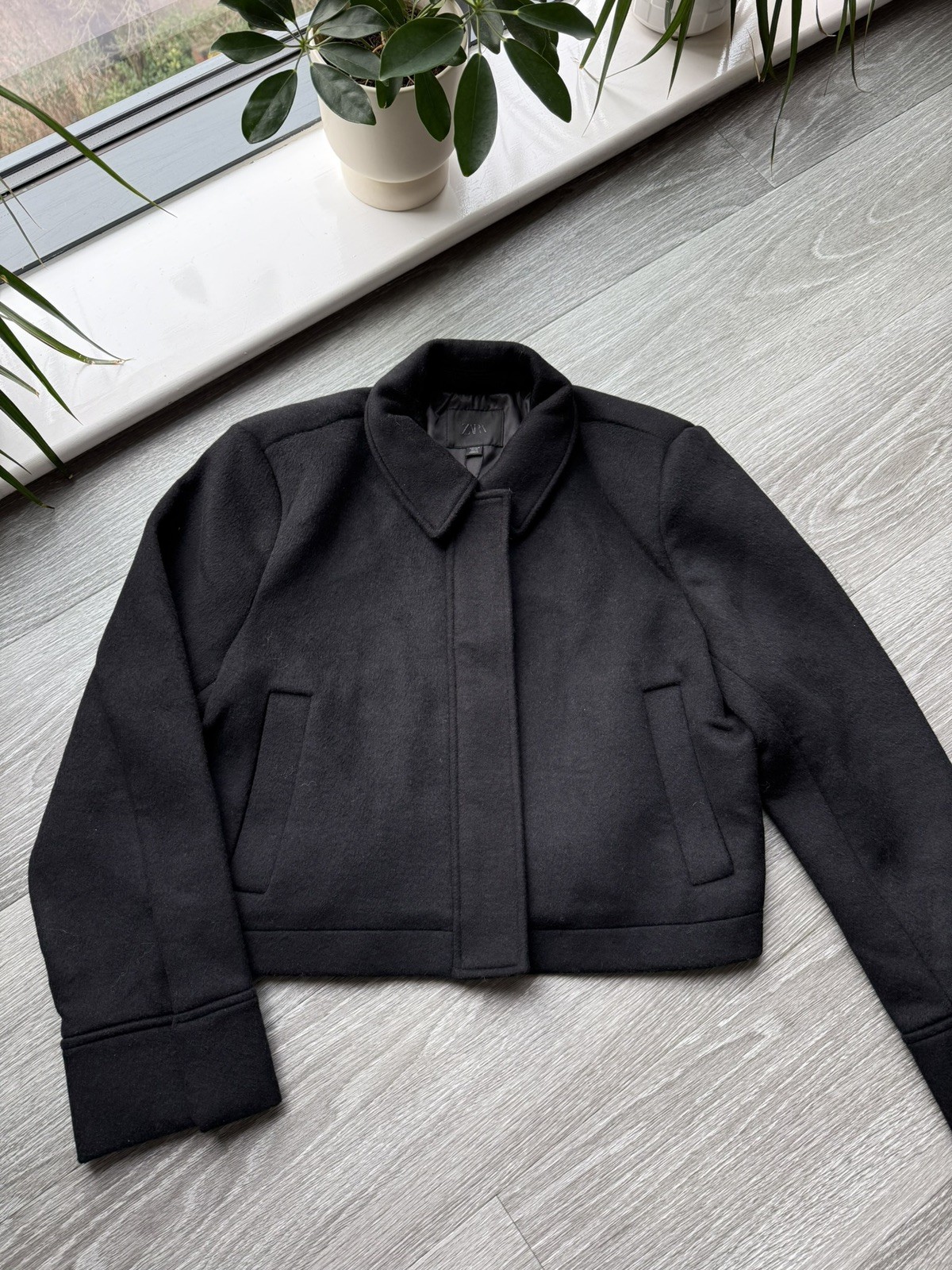 Zara Women Wool Blend black cropped Jacket With Pockets Black Size M RRP £59.99 thumbnail 2