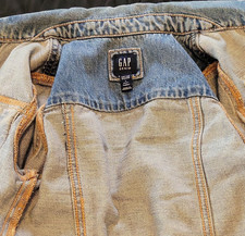 Gap Girls Denim Jacket Blue Button Front Long Sleeve Size 5T Pockets