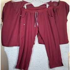 FIGS Technical Collection Scrub Set XXL Women Burgandy 2 Top 1 Pants Uniform
