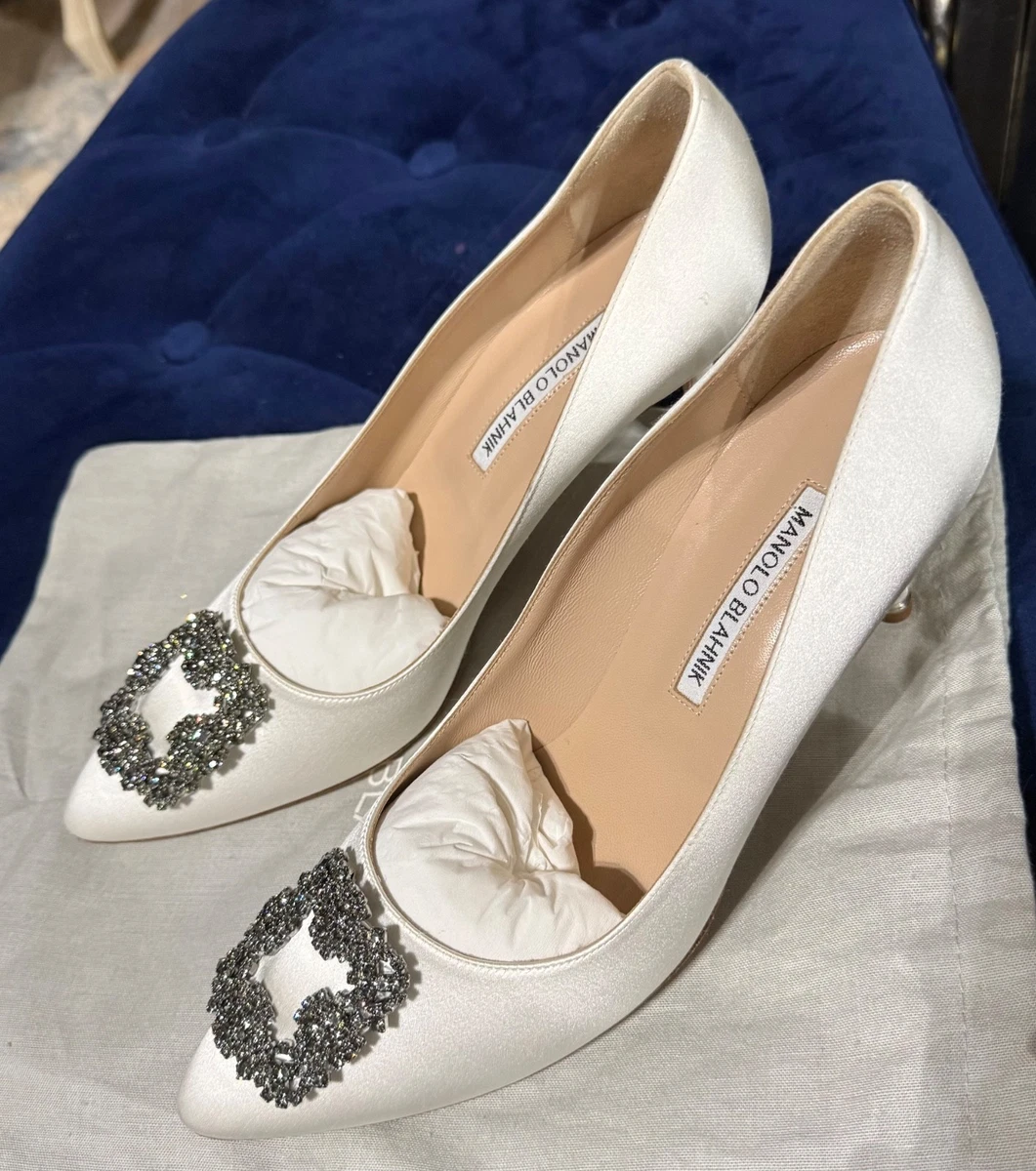 Preços baixos em Sapatos femininos Manolo Blahnik Branco | eBay