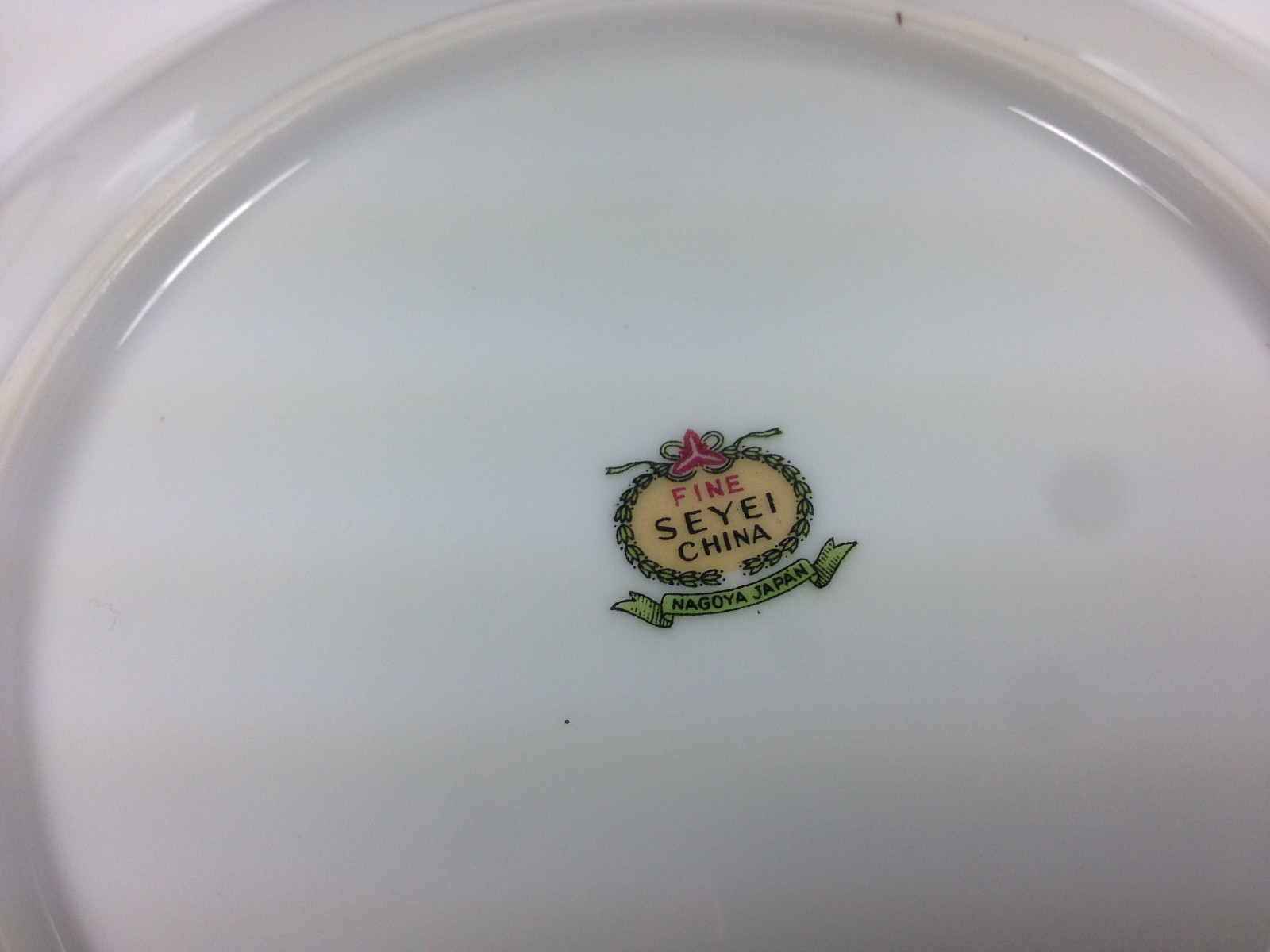 SEYEI Nagoya Fine China Japan Tea Cup Saucer Dessert Plate Set Olive Green Gray 