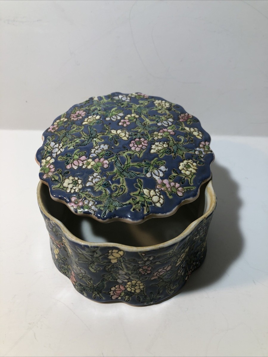 Antique Chinese Jewelry Detail Floral Design Keepsake Box