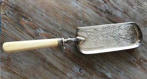 Crumber, Antique Silverplate