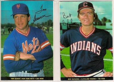 Tommy John Phil Niekro Pitching Leaders 1983 Topps Foldout