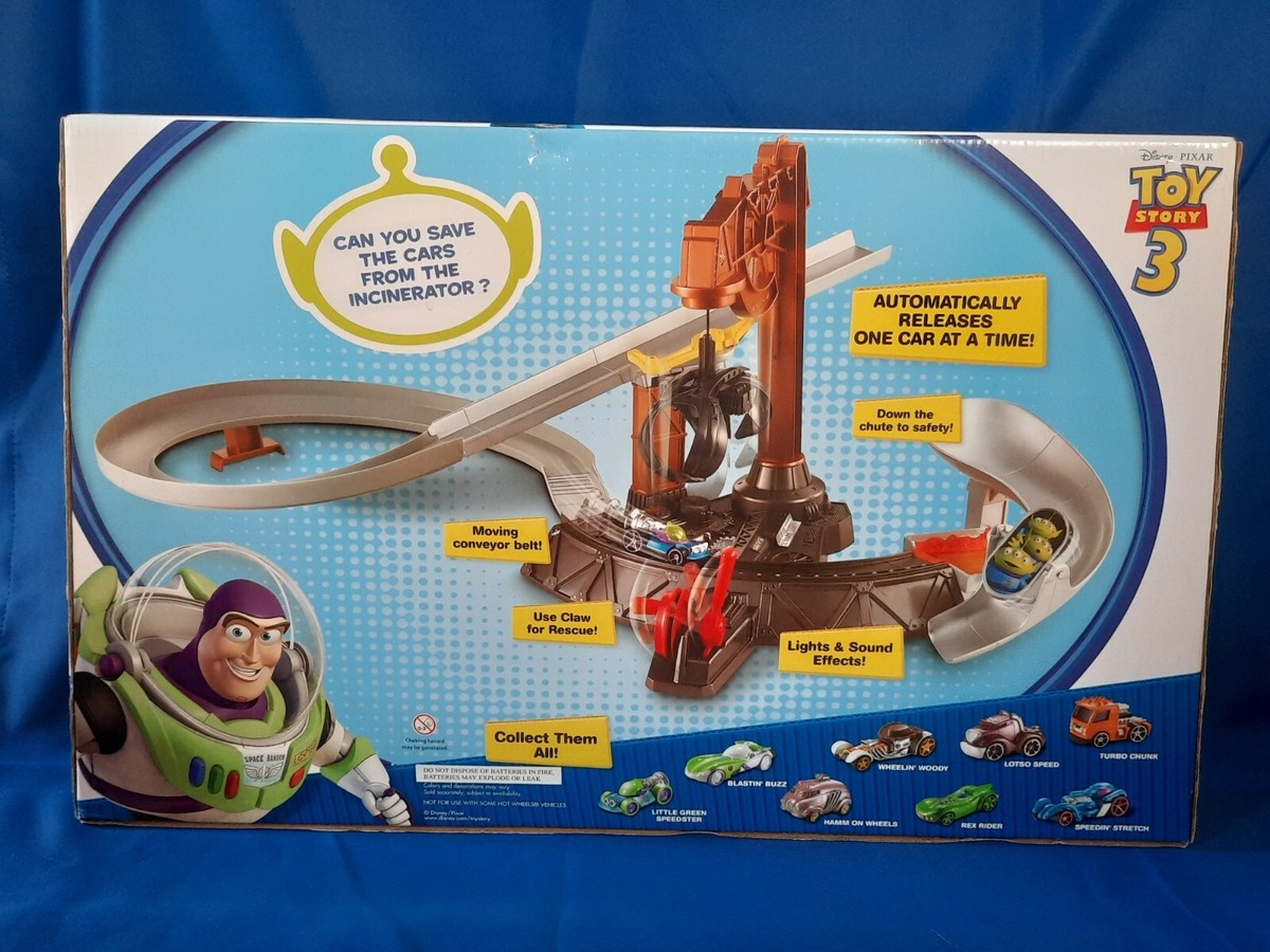 ミニカー Hot Wheels Toy Story 3 Claw Rescue 2009 Hot Wheels Disney Toy Story 3 Claw Rescue Track Set