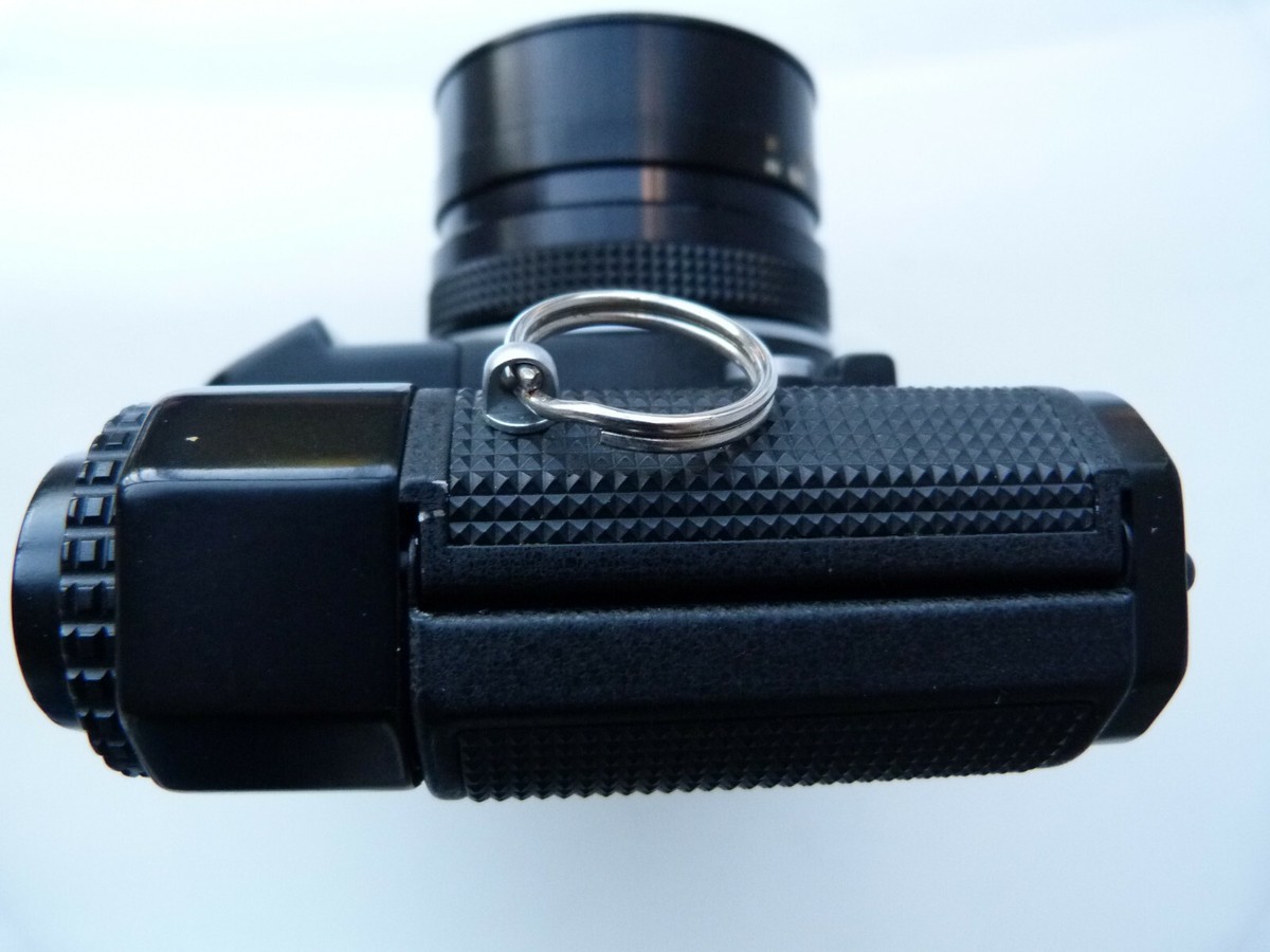 Rolleiflex SL35 ME Camera W/ Rollei 1.8/50 Lens.ROLLEI BETA 2