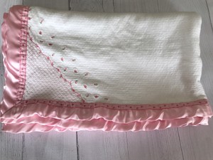 carters baby blanket with satin trim