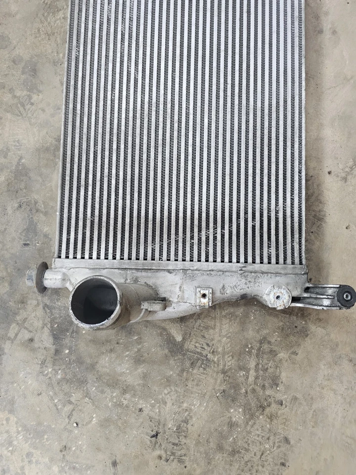 Chevrolet Silverado 3500 2001 2002 2003 2004 2005 OEM intercooler 6,6 L diésel Foto 2 de 4