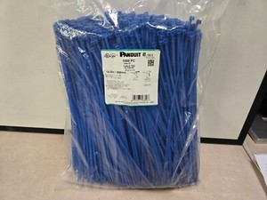 U28550 Bag of 1000 Panduit Cable Ties Blue Nylon 145 PLT4SM6 G1N