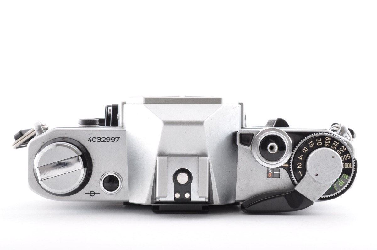 Canon AE-1 Silver / Zoom Lens New FD 35-70mm f/3.5-4.5