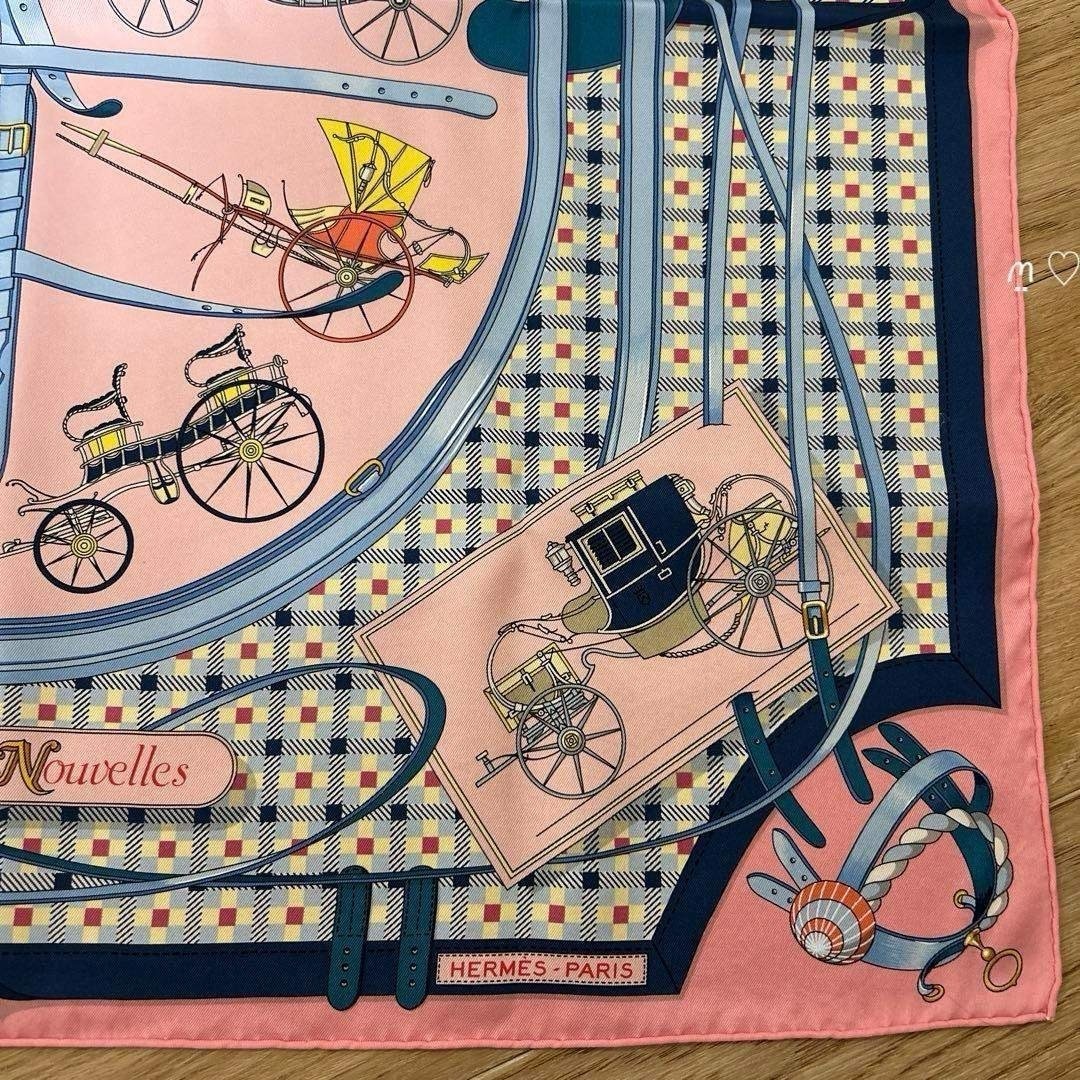Hermes 70 History of the Carriage Silk Scarf Rose Trousers r0_0209 thumbnail 11
