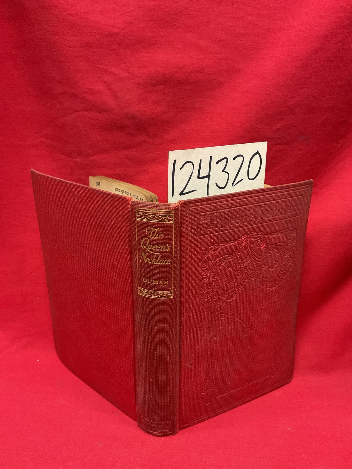 Dumas, Alexandre The Queen's Necklace