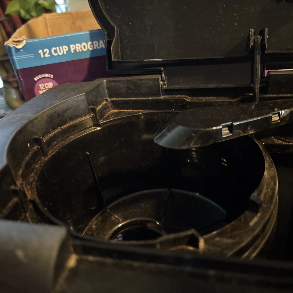 Mr. Coffee - 12-Cup Coffee Maker with Rapid Brew - Stainless Steel Used In Box - Image 3 of 4