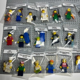 Lego 9348 Education Community Minifigure Set &bull; 99% Complete &bull; Xtra Figures Added