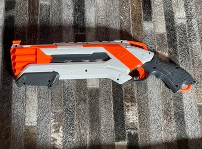 NERF N-Strike Elite Rough Cut 2 x 4 Blaster Spielzeug Dartpistole Kinder Schaumstoff Schießpistole sehr guter Zustand