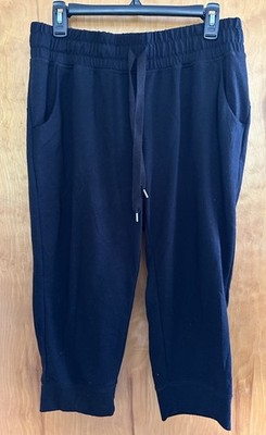 Xersion Womens Semi-Fit Black Workout Capri Athletic Pants Size Small Medium