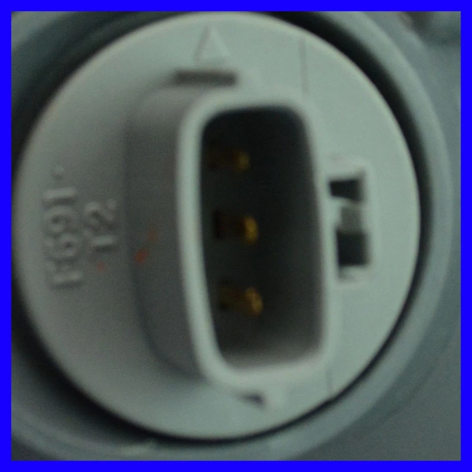 Lámpara de faro Dorman 888-5760 lado del conductor izquierdo para camión de alta resistencia Hino nueva Foto 2 de 4