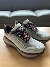 US Size 10 - Nike Vomero Plus Sail Pecan