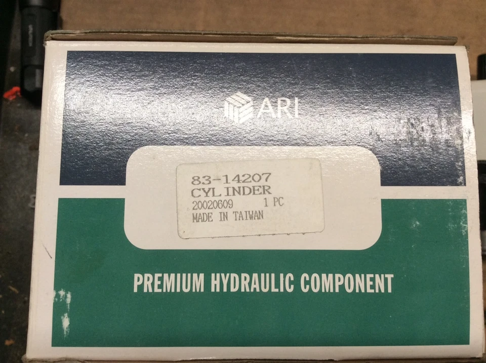 Cilindro maestro de freno ARI 83-14207 NUEVO  Foto 2 de 4