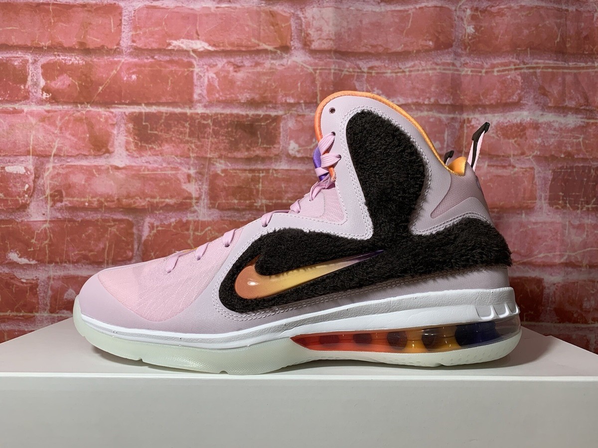 NIKE LeBron 9 REGAL PINK KING OF LA BASKETBALL MENS SIZE 9.5 nice color Nike LeBron 9 King of LA Men main image 2