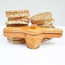 String Hopper Maker with 20 Trays Idiyappam Maker Wooden Hand Press Kitchen Tool