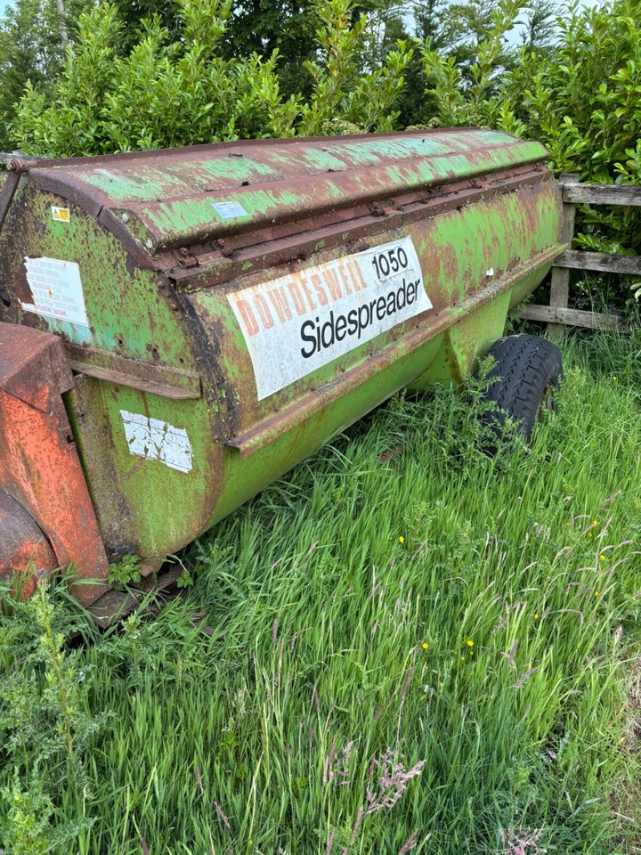 Spreader Sign Dowdeswell muck spreader | eBay UK