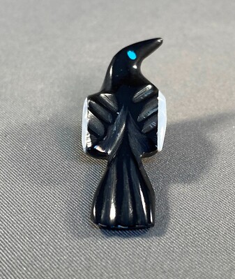 Zuni Shell & Black Marble Right Facing Magpie Fetish by Calvert Bowannie NEW