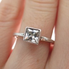 925 Sterling Silver Vintage Princess-Cut C Z Engagement Ring Size 5.25