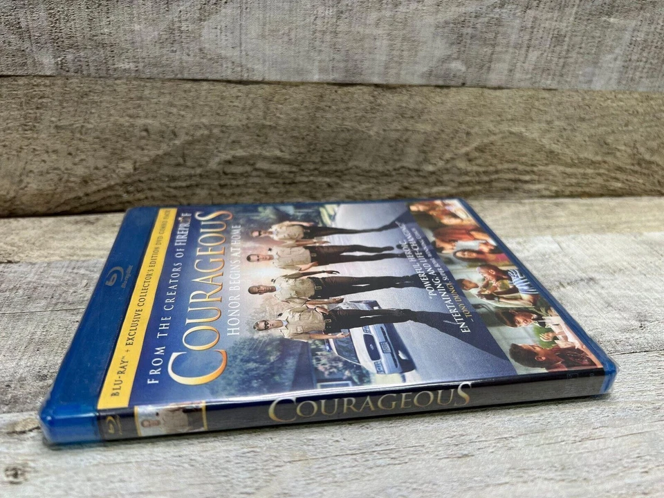 Courageous (Blu-ray/DVD, 2011) Honor Begins At Home Collectors Edition New - Image 4 of 4