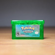 Pok mon Emerald Version Game Boy Advance 2003 Pokemon Authentic w/ New Battery