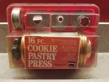 16 Piece MIRRO Metal Cookie Cooky Pastry Press Set M-0358-22 Manual & Recipes  A